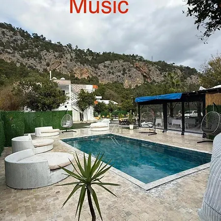 Gizlikoyhotel מלון אנטליה
